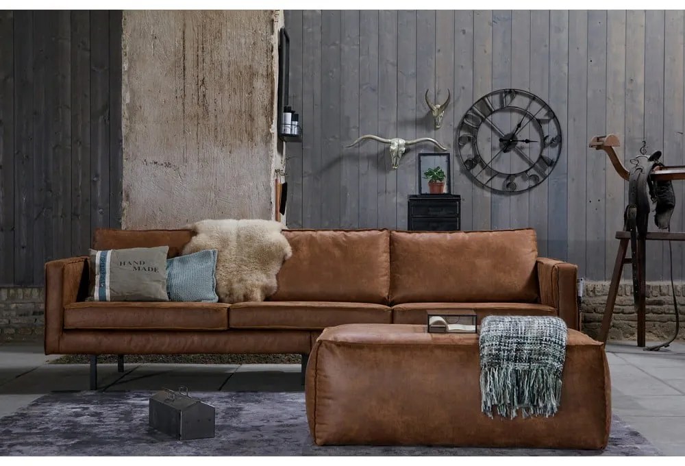 Koňakovohnedá podnožka z imitácie kože Rodeo – WOOOD