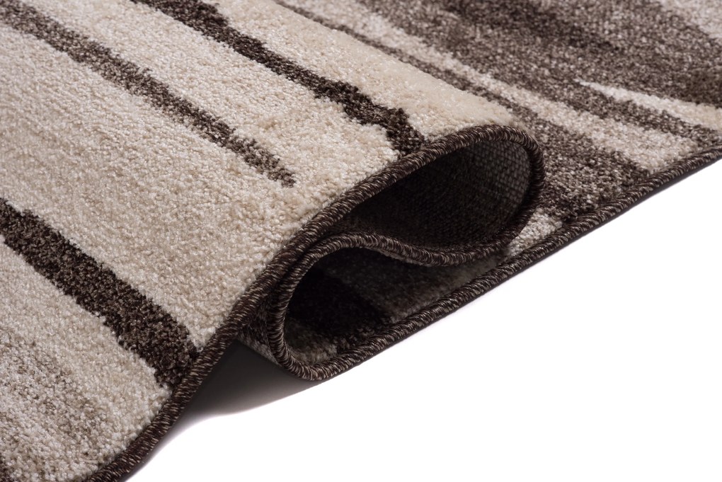 TA Koberec K186A SVETLOHNEDÉ SARI 3UX Rozmer: 240x330 cm