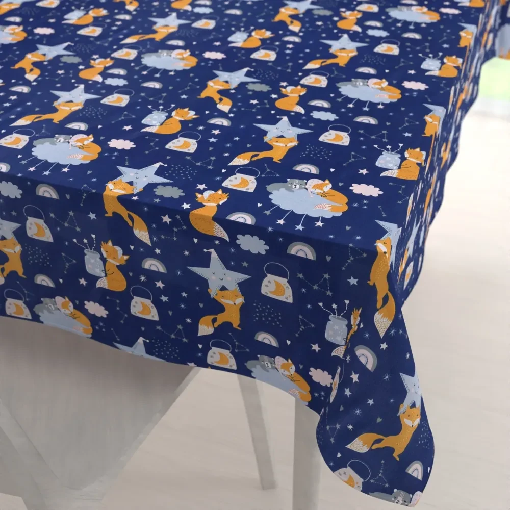 Biante Detský bavlnený obdĺžnikový obrus Sandra SA-281 Líšky na večernej oblohe 50x100 cm