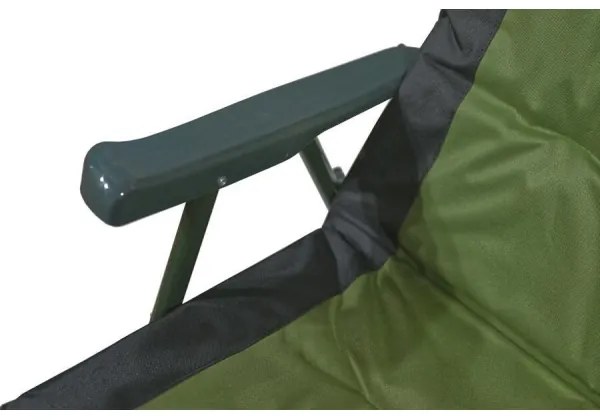 Zelená skladacia kempingová stolička