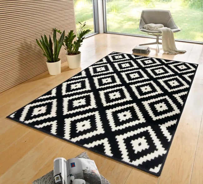 Koberec Hanse Home Hamla Diamond krémový / čierny