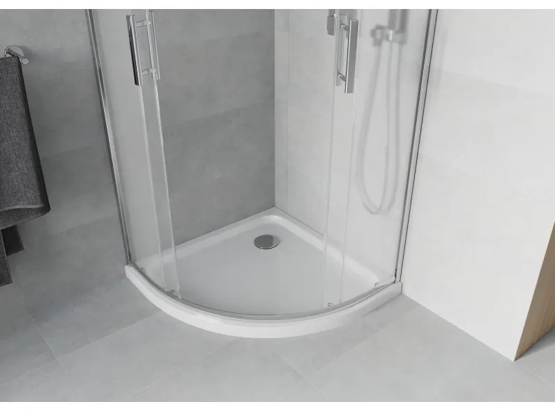Mexen Rio, štvrťkruhový sprchovací kút s posuvnými dverami 90 x 90 cm, 6mm sklo námraza, chrómový profil + biela sprchová vanička, 863-090-090-01-30-4110