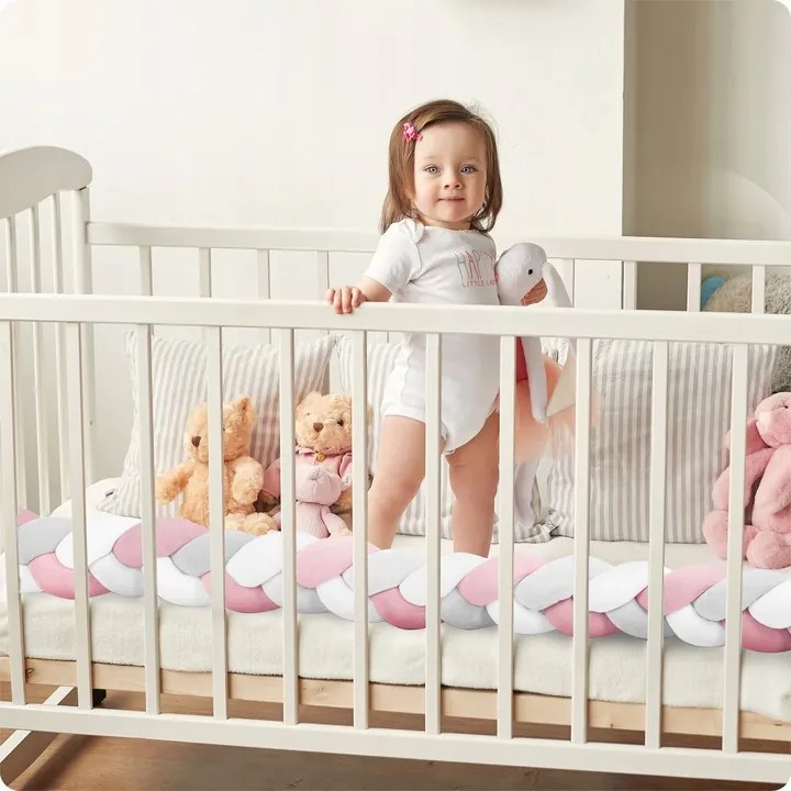 JAKS Pletený mantinel do postieľky ružovo šedý 2 m