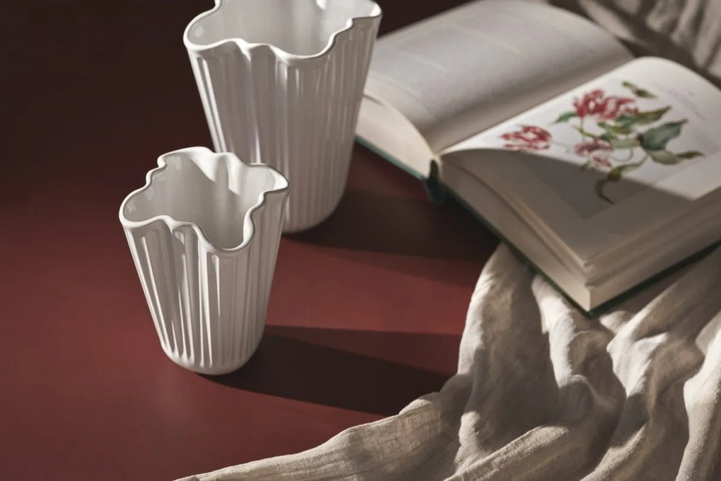 KÄHLER Keramická váza Hammershøi Unfold 20,5 cm