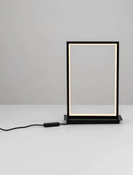 Dizajnová stolová lampa Alis