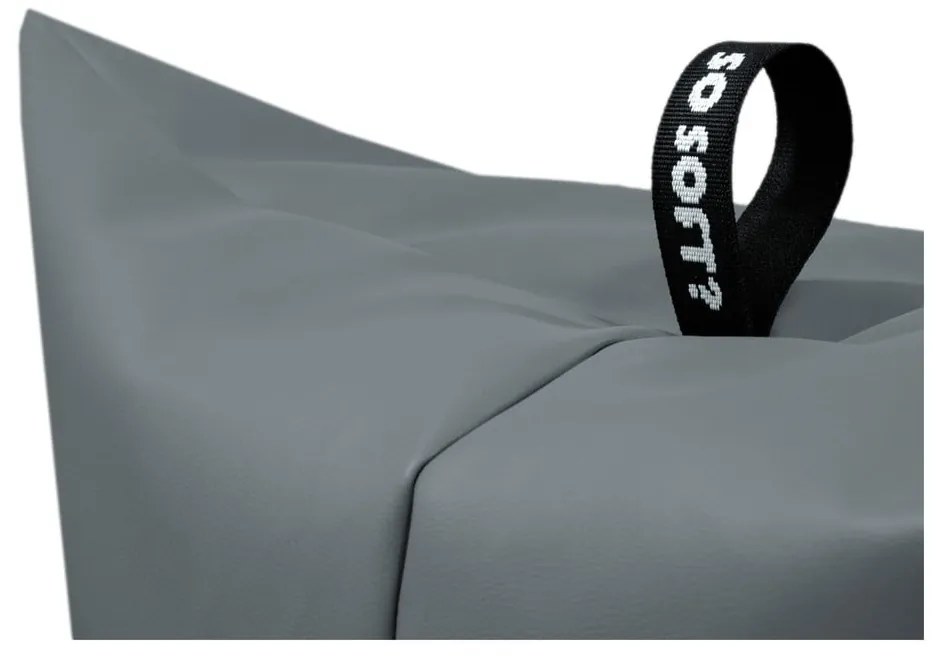 Tmavomodrý sedací vak z imitácie kože Icy Sofa – So Soft?