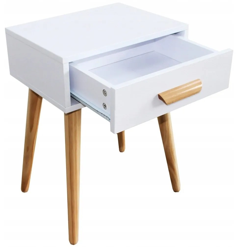 ModernHome Malý drevený nočný stolík - biely