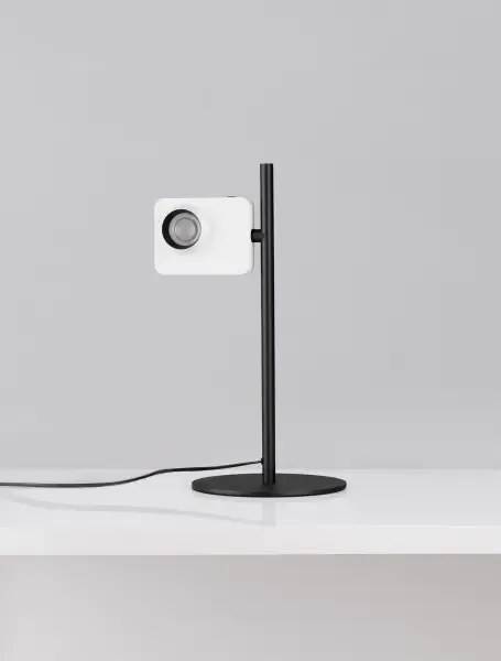 LED stmievateľná biela stolná lampa Kedros