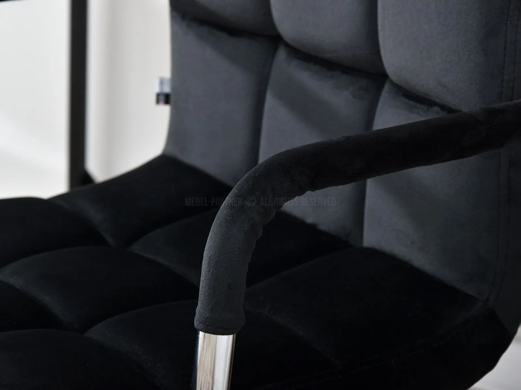 Stolička Elita (čierna + chrómová). Akcia -23%. Vlastná spoľahlivá doprava až k Vám domov. 1110023