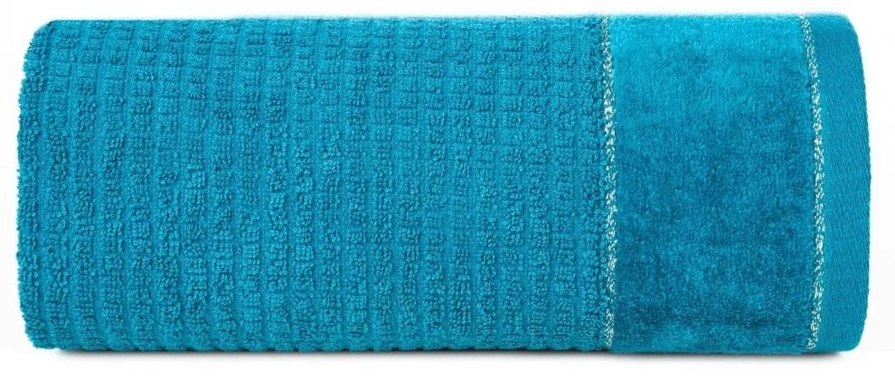 Bavlnená osuška GLORY v tyrkysovej farbe s velúrovým okrajom prešitá lesklou niťou Šírka: 70 cm | Dĺžka: 140 cm
