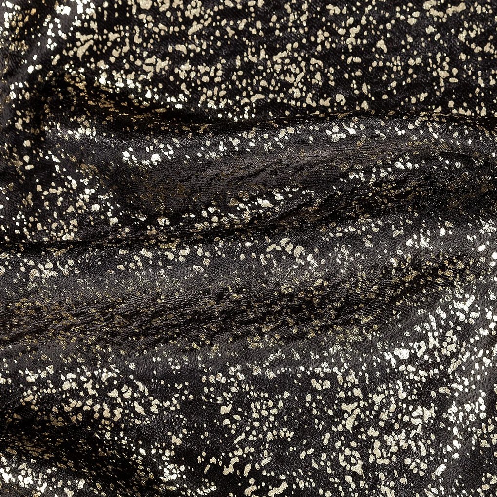 ZATEMŇOVACÍ ZÁVES NA PÁSKE EBRU 135X270 CM ČIERNA