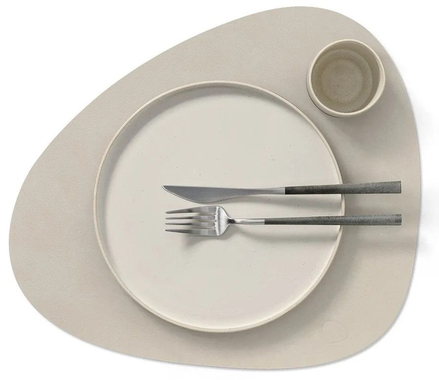 Prestieranie z eko kože 37x44 cm Curve L Nupo – LIND DNA