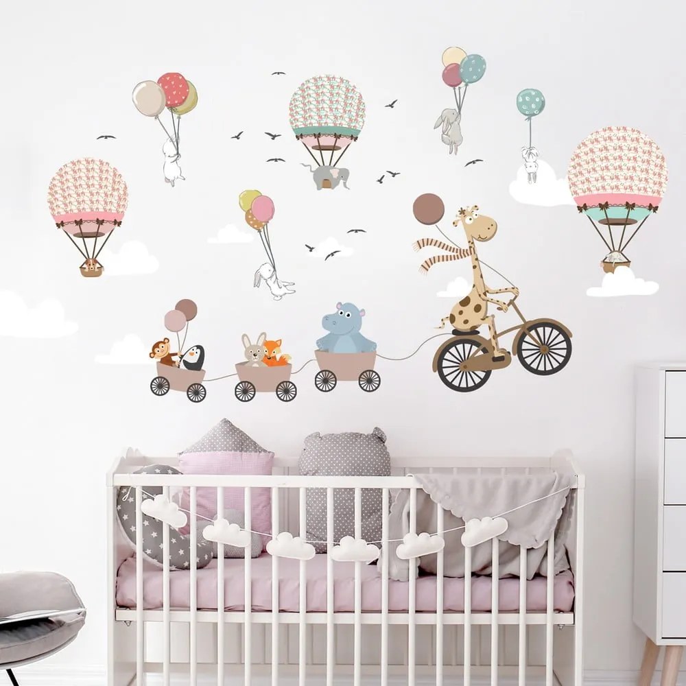 Detská samolepka na stenu Ambiance Animals and Hot Air Balloons in the Clouds, 90 x 60 cm