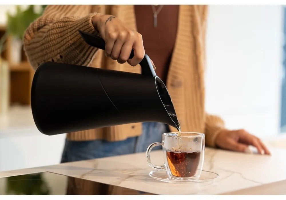 Čierna termoska 1 l Soho – Vialli Design