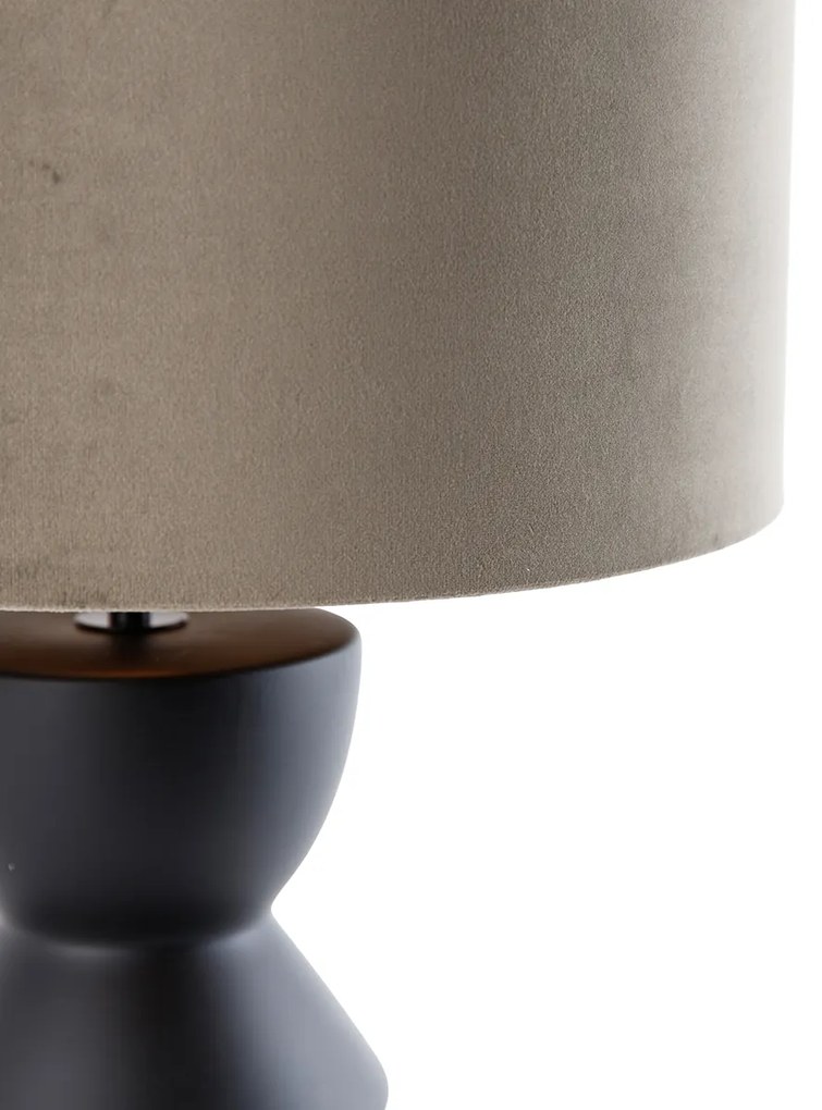 Dizajnová stolová lampa s čiernym zamatovým tienidlom taupe so zlatom 35 cm - Alisia