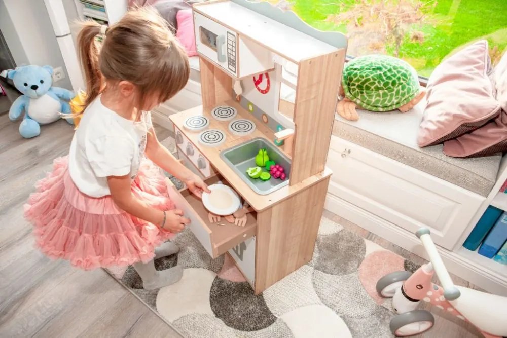 Drevená kuchynka XXL + kuchynské náradie Ecotoys