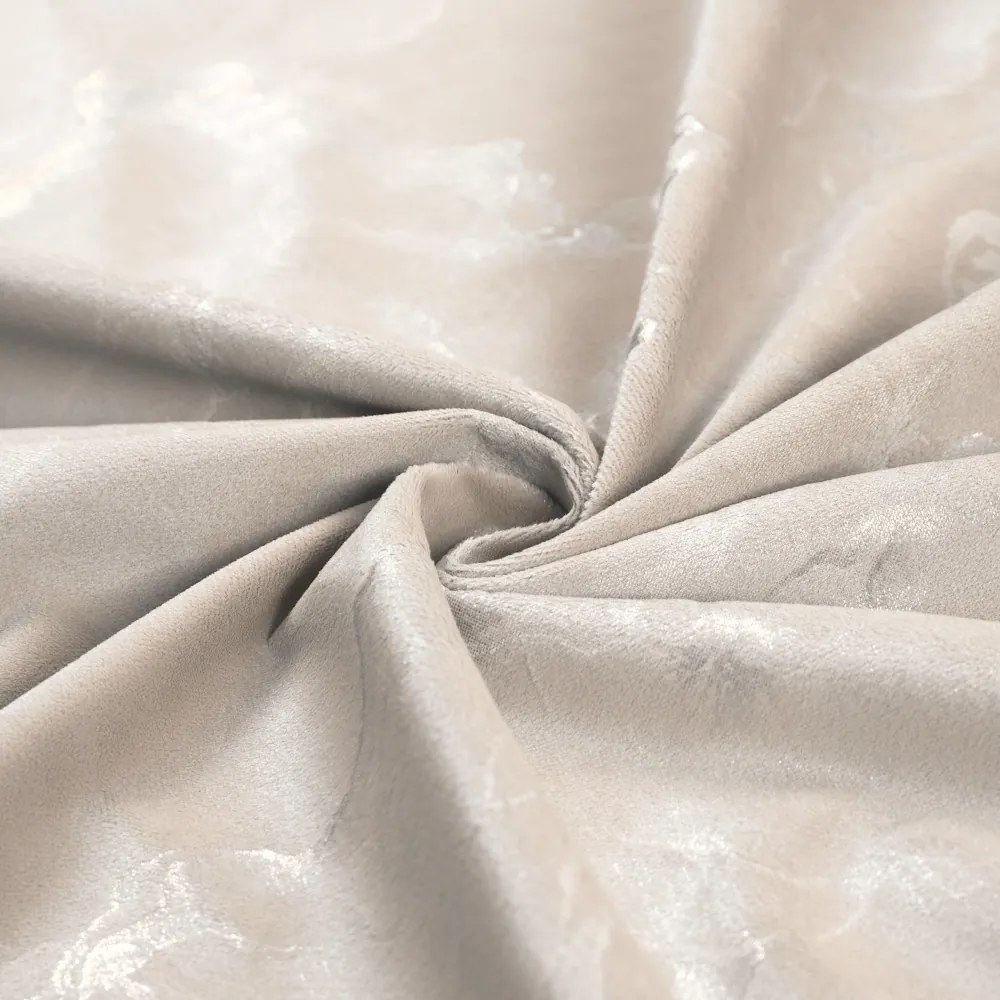 Biante Zamatový obdĺžnikový obrus Isabela IBL-018 Zlatý/dymový mramor na púdrovo béžovom 140x220 cm