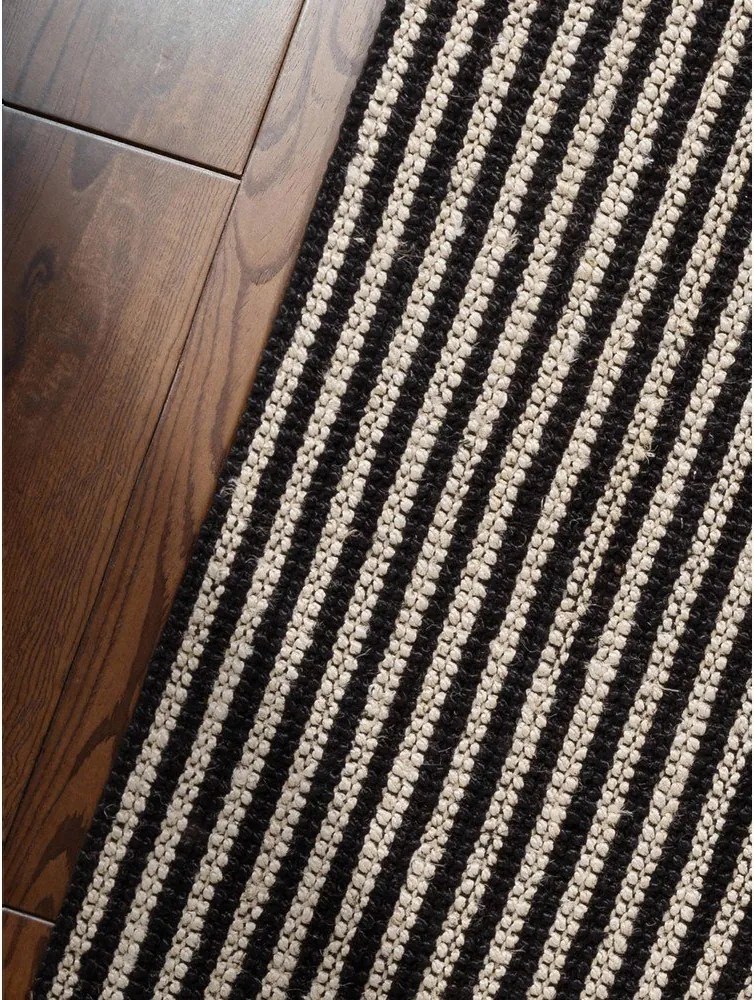 Čierny ručne tkaný jutový koberec 160x230 cm Harvest Ebony – Elle Decoration