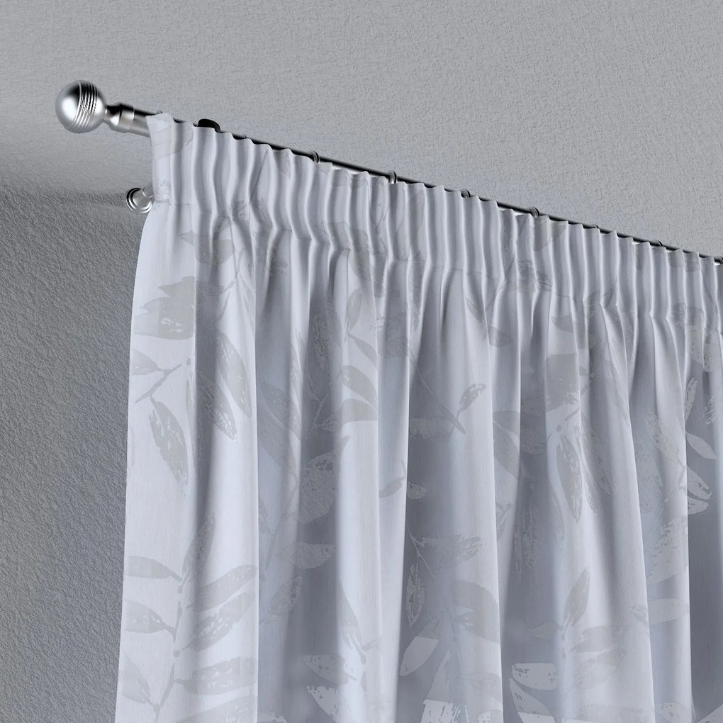 Záves na riasiacej páske