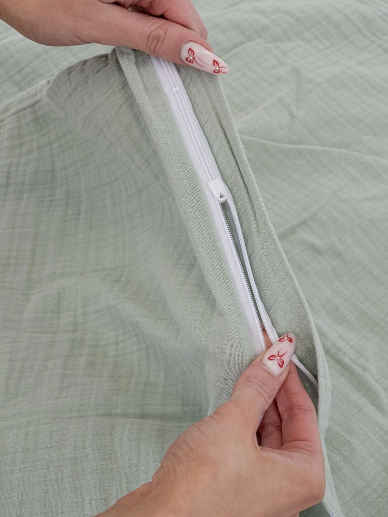 Mušelínová obliečka na vankúš 40 × 60 cm – Alexia šalviová