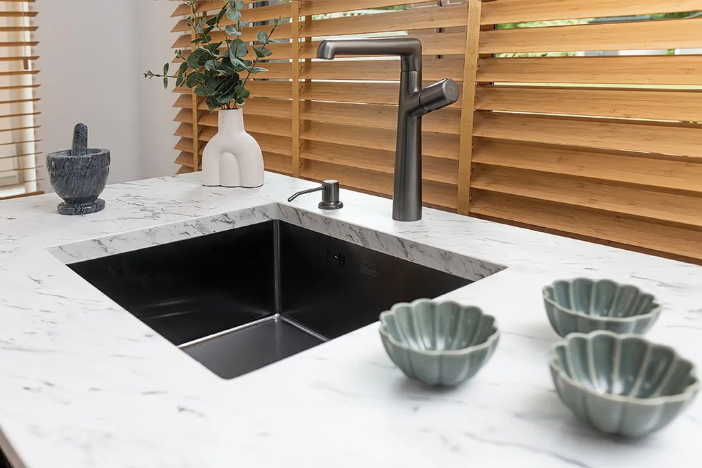 Laveo Marmara, 1-komorový nerezový drez 540x440x200 mm, grafitová, LAV-SAM_510P