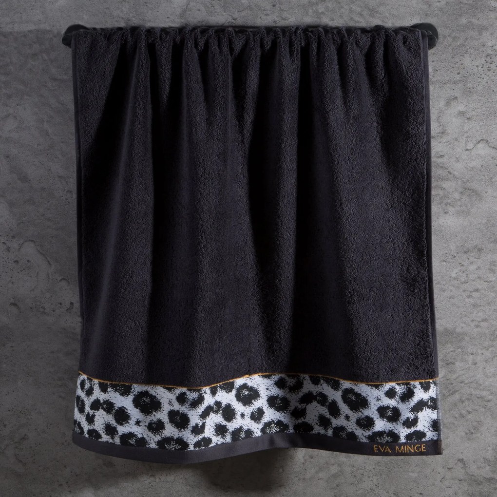 BAVLNENÝ UTERÁK EVA MINGE22 70X140 CM ČIERNA