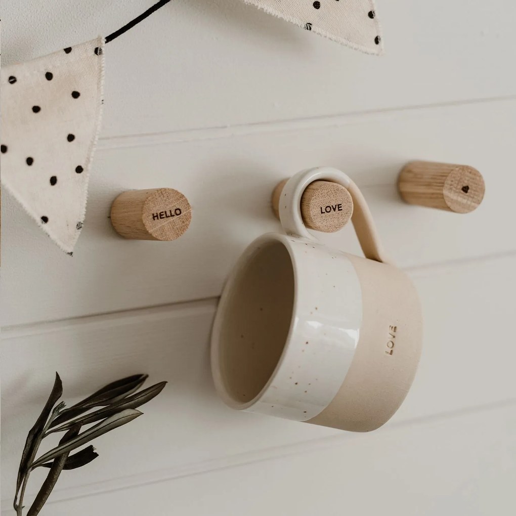 Eulenschnitt Drevené háčiky Oak Wood Hello Love – set 3 ks