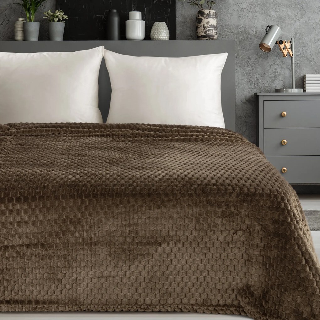 DEKA Z MIKROFLANELU CINDY6 200X220 CM TMAVOHNEDÁ