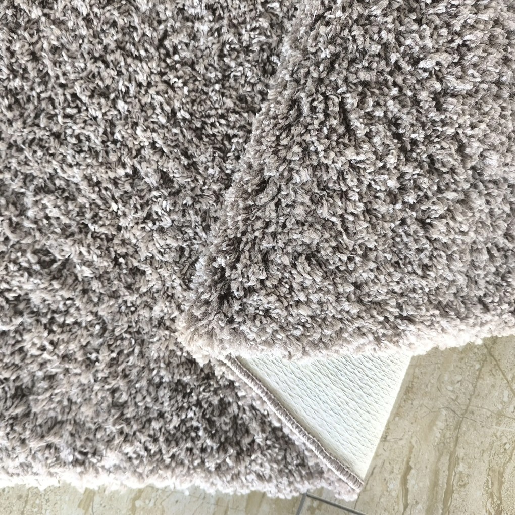 DY Koberec Kamel - latte Rozmer: 160x220 cm