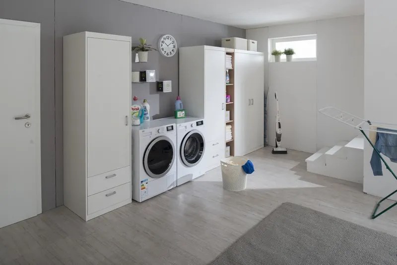 Šatníková skriňa Mega 79, biela