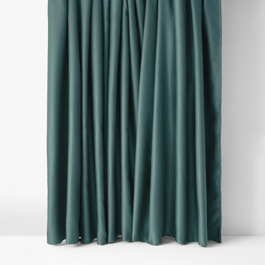 Goldea zatemňovací záves blackout so saténovým leskom - petrolejový 270x220 cm