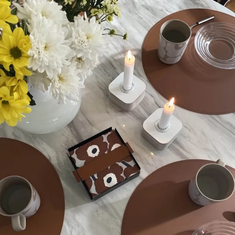 Okrúhle prestieranie, recyklovaná koža / hnedé