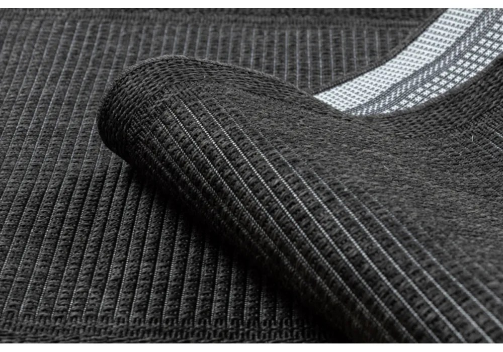 Kusový koberec Duhra čierny atyp 70x200cm