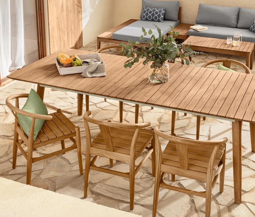 Dizajnová jedálenská stolička z tíkového dreva