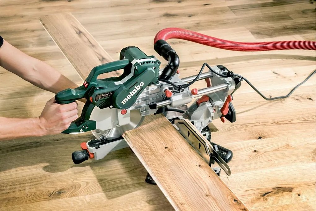 Metabo KGSV 72 Xact SYM Kapovací pila s pojezdem (1800W/216x30mm) 612216000
