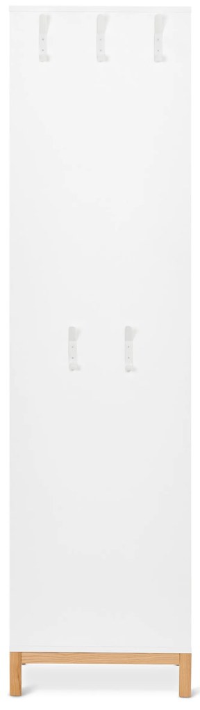 Polica na topánky so šatníkovou skriňou