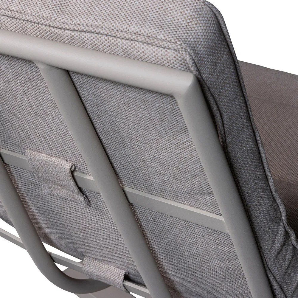 Sivobéžové kovové/polstrované záhradné kreslo Coosa – WOOOD