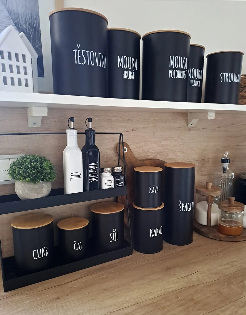 ORION Sada 12ks plechových dóz na potraviny, čierne s nápisom, s bambusovým vekom SADA