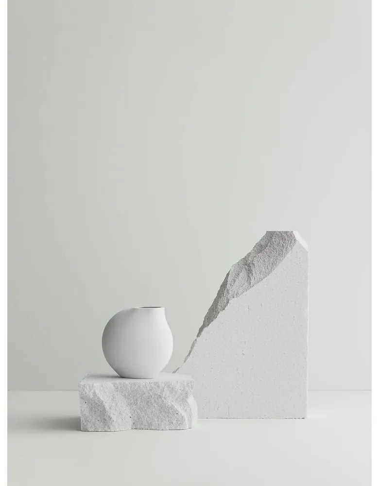 Svetlosivá porcelánová váza (výška 14 cm) Nona – Blomus