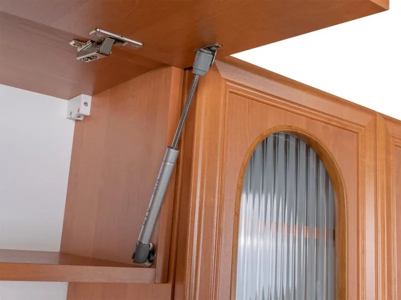 Kuchynská linka Ramiak 180/240, jelša / jelša, sklo oblúčik, u10 satyna, marmur lux