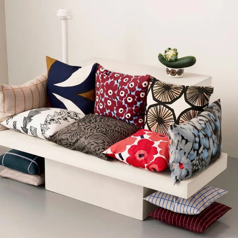 Obliečka na vankúš Pieni Unikko 50x50, červeno-biela