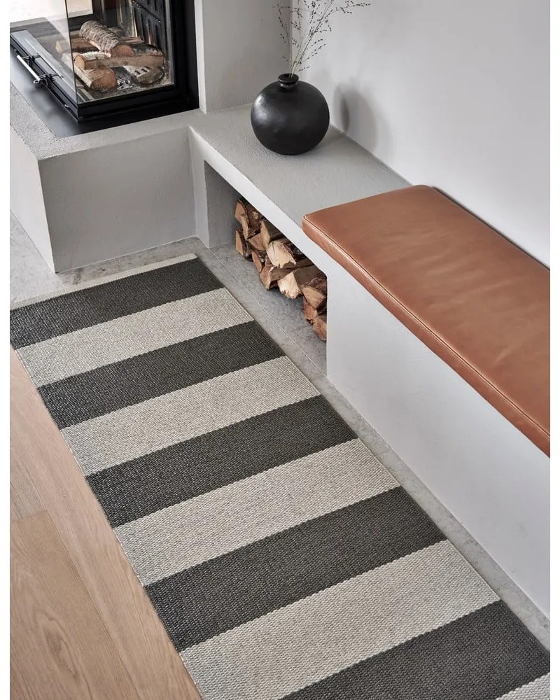 Antracitovo-krémový vnútorný a vonkajší behúň 70x300 cm Bob Charcoal Linen – Pappelina