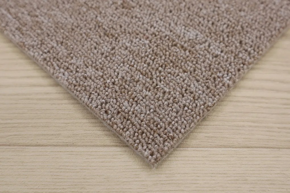 Koberec metráž Astra béžová - neúčtujeme odrezky z role, na mieru, šíře 1,33m,1m,2m,3m,4m,na mieru, neúčtujeme odrezky, béžová, chodba / predsieň