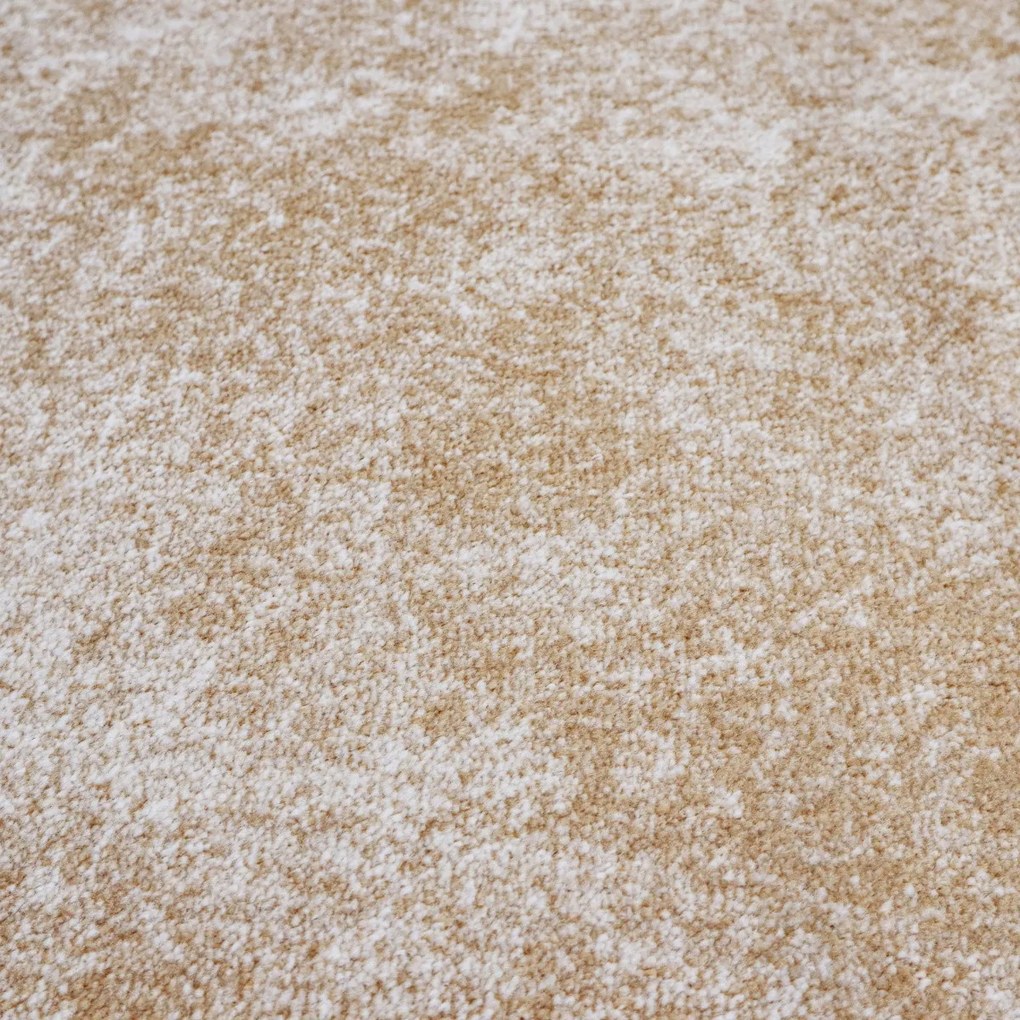 Metrážny koberec Milano 64 žltý, na mieru, šíře 4m,5m, žltá, filc, detská izba, Spoltex