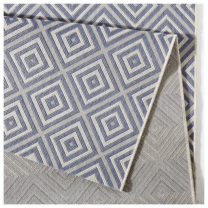 Modrý vonkajší koberec NORTHRUGS Karo, 160 × 230 cm