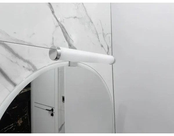 LED kúpeľňové zrkadlové osvetlenie LED/8W/230V 30 cm IP44 lesklý chróm