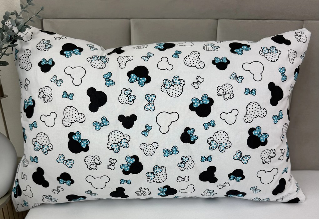 INTERMEDIC SK Detská bavlnená obliečka na vankúš Mickey Mouse tyrkys 45x65 cm – 100 % bavlna
