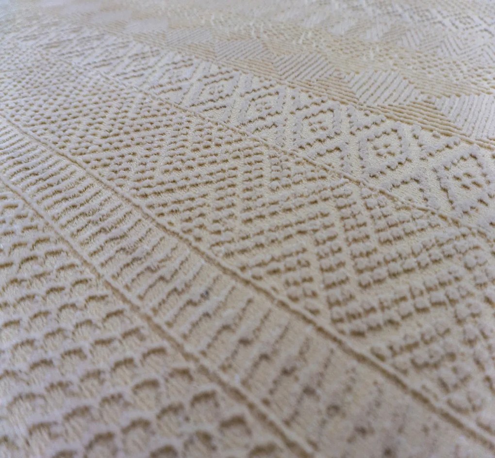 BE Koberec Zurich 1901 YELLOW – žltý obdĺžnikový Rozmer: 80x150 cm