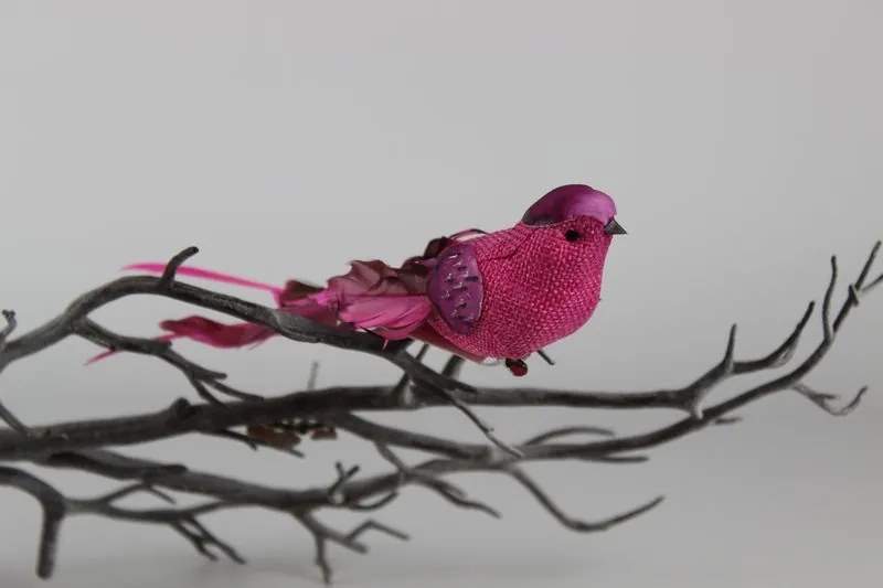 Ružový dekoračný vtáčik na štipci 18cm