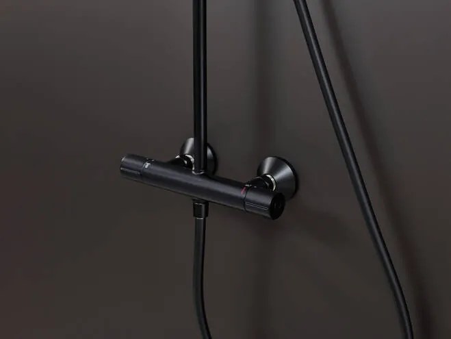 Hansgrohe Vernis Blend, Sprchový systém 200 1jet EcoSmart s termostatom, čierna matná, HAN-26089670